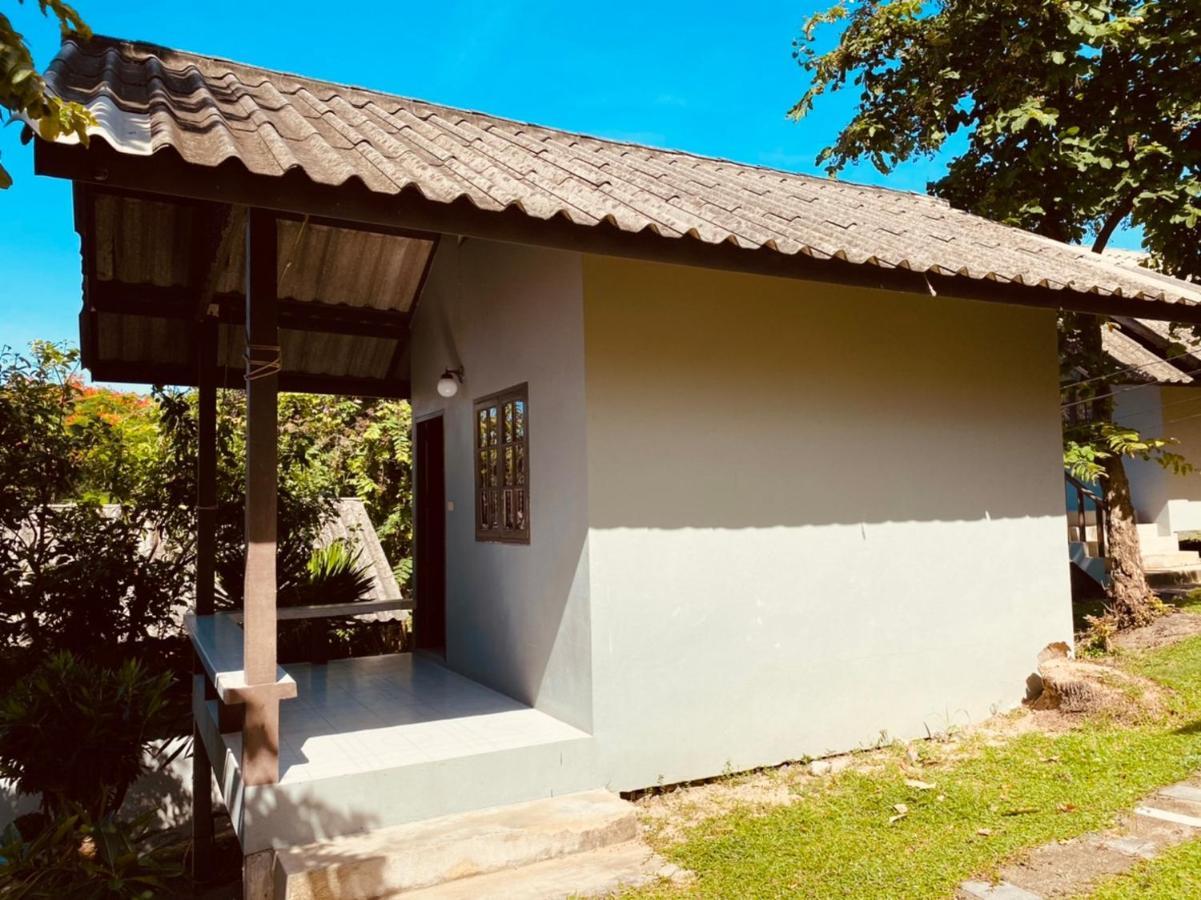 Phupha Bungalow Haad Rin Hotel Exterior photo
